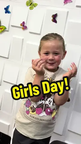 Hopefully next time we can get the entire girl crew in our fam to come! #ditl #ditlvlog #ditlmomvlog #girls #girlsday #girlsdayout #fypage #fypシ゚viral 