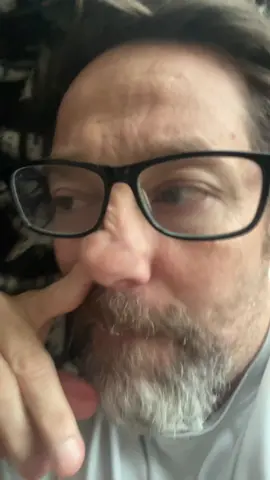 Don't be NOSEY! #therealvoice #realvoice #friesinthebagbro 