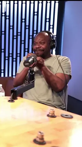 Who would you give Retro Awards to? Watch @verbalberappin talk about Different Strokes, growing up near an HBO gem, NYU and so much more on the latest episode of @theinconsistentpodcast