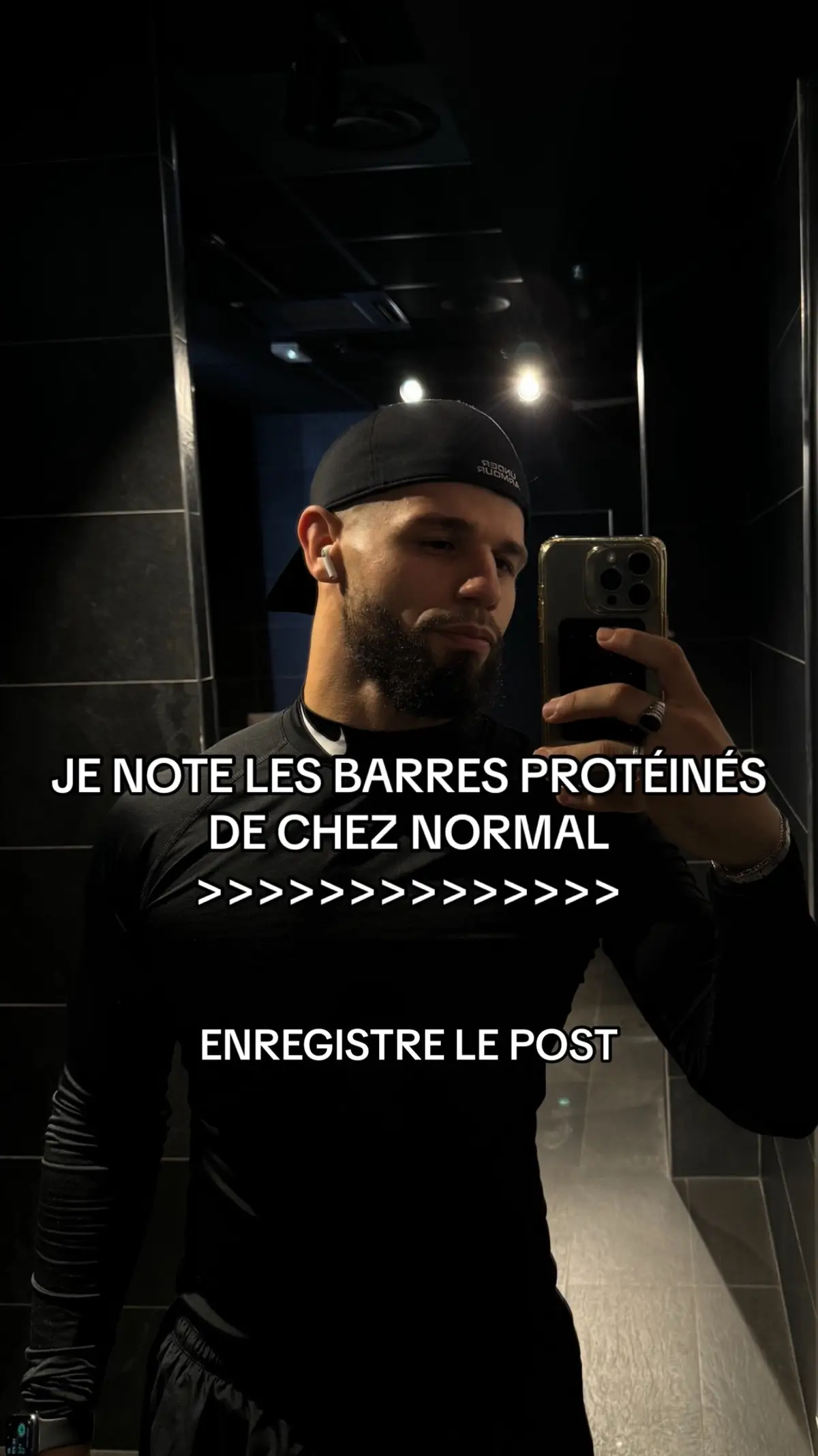 Franchement c’est pas les meilleurs mais la bounty facon nutrimino c’est tel que chose 🔥 les barres protéinés ca deviens mon dada 🤣 #normal #fyp #alimentation #barre #proteine #nutramino