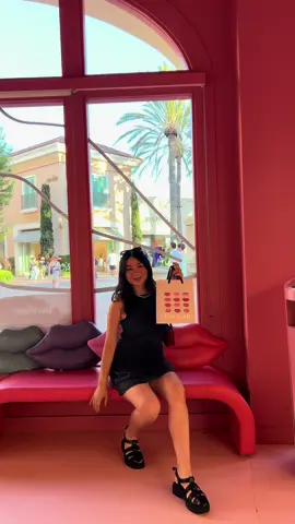 such a fun experience 🥹💋 @Lip Lab #gifted_by_LipLab #liplab #thingstodoinirvine #thingstodoinorangecounty #lipstick #fyp  