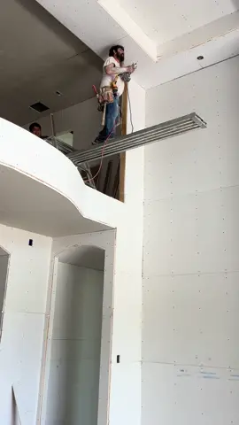 #drywall #finisher #colgadores #hanger 