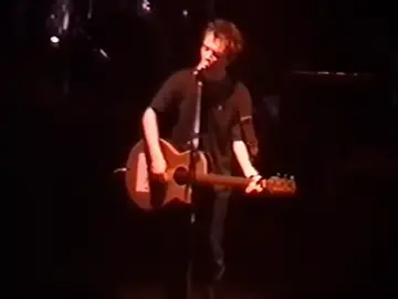 im gonna cry i love thid shong so much #r4di0he4ds #fyp #foryoupage #thomyorke #radiohead #johnnygreenwood #colingreenwood #edobrien #philselway #okcomputer #thebends #truelovewaits #guitar 