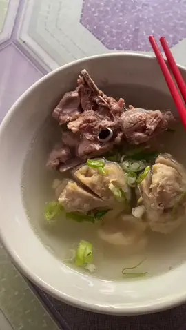 Bakmi Nyami Tangerang  Perumahan Duri Kosambi Baru blok H5 no 28 Cengkareng Jakarta Barat  (seberang sekolah Santo Leo II) #bakmienak #kulinercengkareng #kulinerjakarta #kulinernonhalal #bakminonhalal #bakmitangerang #bakmie #bakmi #bakmijakartabarat 