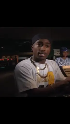 2Pac in an interview with MTV News in 1992 | #tupac #quote #interview #music #poor #capitalism 