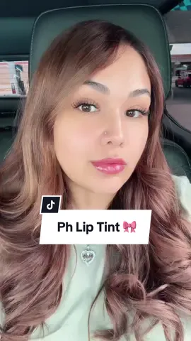 @Pixi Beauty #bestlipgloss #liptintviral #liptint #hellokittygloss #pixibeauty #tiktokmademebuyit #drugstoremakeupmusthaves #lippies #glossylips #fypage #pinkaesthetic #cutefinds♡ #girlytok #pinkaesthetic #foru 
