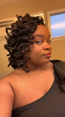 Perm rods on locs hairstyle. Def turned out better than my last attempt 😄💚 #locs #locstyles #locstylesforwomen #naturalhair #noretwist 