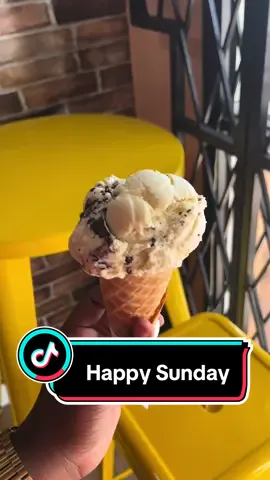 Happy Sunday 🍦 #spendthedaywithme #Sunday #sundayfunday #icecream #football #fyp #CapCut 