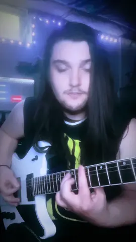 here’s some riffs for ya 🚀💫 #fyp #riffs #guitar #alternative #dreamcore 