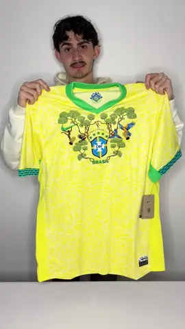 How we make our 🇧🇷 jerseys 🪡⭐️ #brasil🇧🇷 #football #Soccer #embroidery #footballjersey 