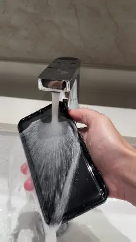 So cool phone case😎😎#laborday #fyp #waterproof#samsung 
