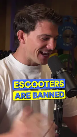 Riders or pedestrians to blame for e scooters being banned? #melbourne #australia #transport #fyp @Louisphillips12 @Fergus Neal 