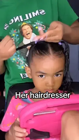 Her sister is her hairdresser 🥰 #sahm #momlife #sahmlife #sahminnewyork #stayathomemom #MomsofTikTok #momtok #laosmaican #originallaosmaican #MentalHealth #Fitness #laosinnewyork