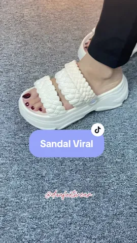 Sandal Wedges Karet Kekinian 😍#JelajahMerdeka #sandalwanita #sandalviral #fypシ #sandalkoreanstyle #sandalwedgeswanita 