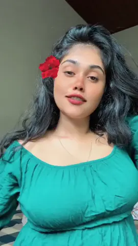 රතු පාට ඇස් කතා කරයි 👄❤️ #sessyyyyyy🤤🍭 #daddysgirl #nofilterneeded #wheneverwherever #trending #fytiktokviral #twomillion #niku 
