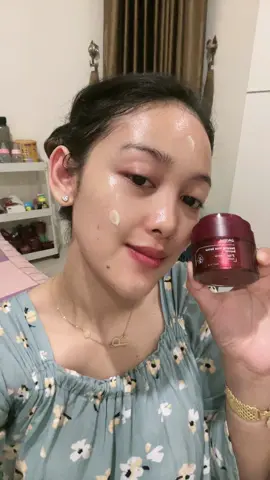 Sebagus itu retinol @OWNER DAVIENA SKINCARE #davienaskincare #jerawat #pejuangjerawat #acne 