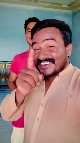 My fam 🤣😂🤣 #comedy #funny #joke #comedyvideo #funnyvideos #teamsadiqcholistani #viral #viralvideo #foryou #foryoupage #goviral #tiktok #tiktokpakistan 