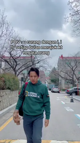 Pergi ke mana lagi yah agak gak gila. 🚶🏻‍♂️