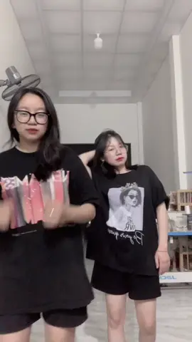 Chị cáu nha @𝓥𝓲𝓮 𝓥𝓲𝓮 nè ❄️ 