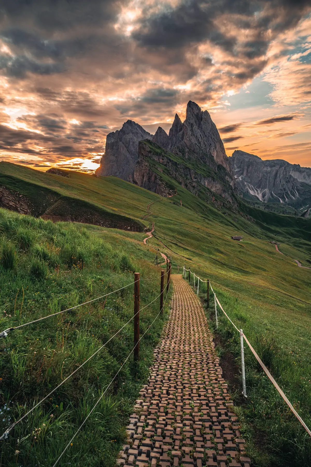 Mine was to visit the Dolomites, to watch the sunrise and forget about all the drama in my life 😇 Mountains are healing me. It is so beautiful up there 😍#dolomites #seceda #worldphotographyday #earth #mountains #view #Hiking #alps #landscapes #landscapephotography 