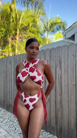 Every @LaNation Shop bathjng suit is very demure 🏝️