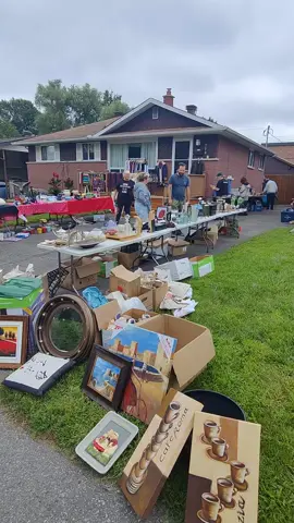 garage sales  #canada_life🇨🇦  #garagesalefinds  #newcomerhack 