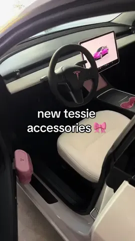 pt. 1 — style my tessie with meeeee 🎀 what should I name her?  #GloryToGod  #VisionBoardComeTrue  #newcarstock  #newtesla  #tesla  #teslatok  #stockupmycarwithme  #restocknewcar #restockasmr  #restockmycarwithme  #pinktesla  #teslatour  #newcartour  #fyp  #fypage 
