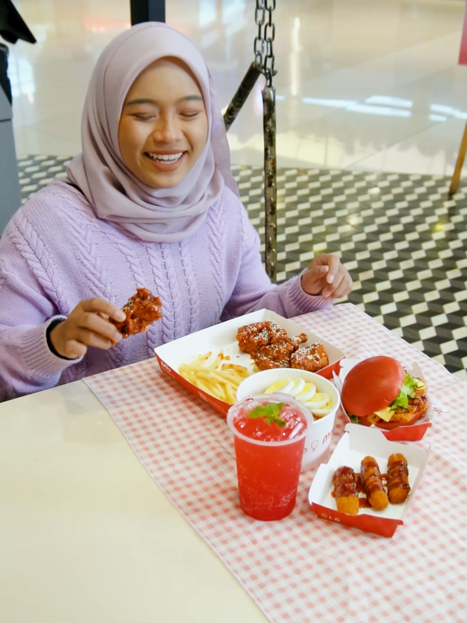 Nasib baik semua cukup, hilang satu confirm nangis 🥲 #MarrybrownMY #SomethingDifferent #MBGangjeongChicken #MemangBuatanMalaysia #MBMadeInMalaysia
