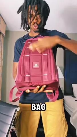 UGC Example( Backpack Review) #dbjourney #ugc #ugccreator #ugccommunity #ugcexample #ugcjourney #ecommerce #backpack #fashion 
