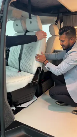 Here’s how the swivel seats work in the All Seasons 4 Berth Camper! Live Priced at £64,990 - Buy & Reserve Online - Call Joe on 07714 216 989 #vwtransporter #transportert30 #camper #4berth #acklamcarcentre