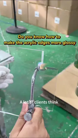 Do you know how to make the edges of products crystal clear?#acrylic #acrylicdisplaystands #acrylicwallbracket #acrylicledlamp #Acrylic 