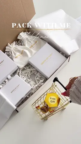 ASMR Packaging!✨ This lovely package is on its way to Japan!☀️ Thank you, Yamakawa!🌼 #asmr#asmrpackaging#asmrjewelrypackaging#packwithme#packanordertogether#asmrsounds#asmreating#asmrtapping#asmrrelax#asmrcommunity#goldjewellery#musthavejewelry#uksmallbusiness#ukjewellery#tarnishfreejewelry#waterproofjewelry#womanownedbusiness#aesthetic#fashion