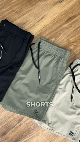 Short Tactel, disponível em 5 cores em todos os canais de venda! #caunt #tactel #short #praia #cor #cauntjeans #cores