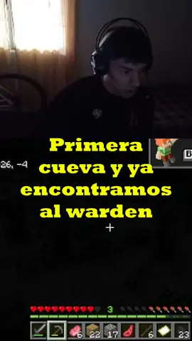 Que mala suerte JAJAJA #parati #minecraftmemes #sustos #gameplay #warden #wardenminecraft