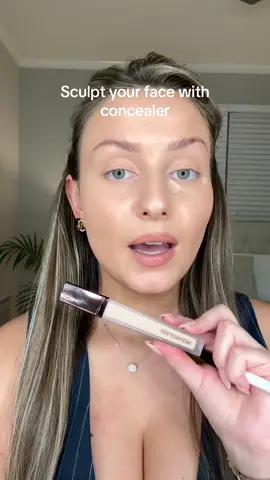 It’s the little things that make the most difference 😃 How do you like to apply your concealer? #makeuptips #makeuptrick #concealertips #sculptyourface #hourglassconcealer @Hourglass Cosmetics 