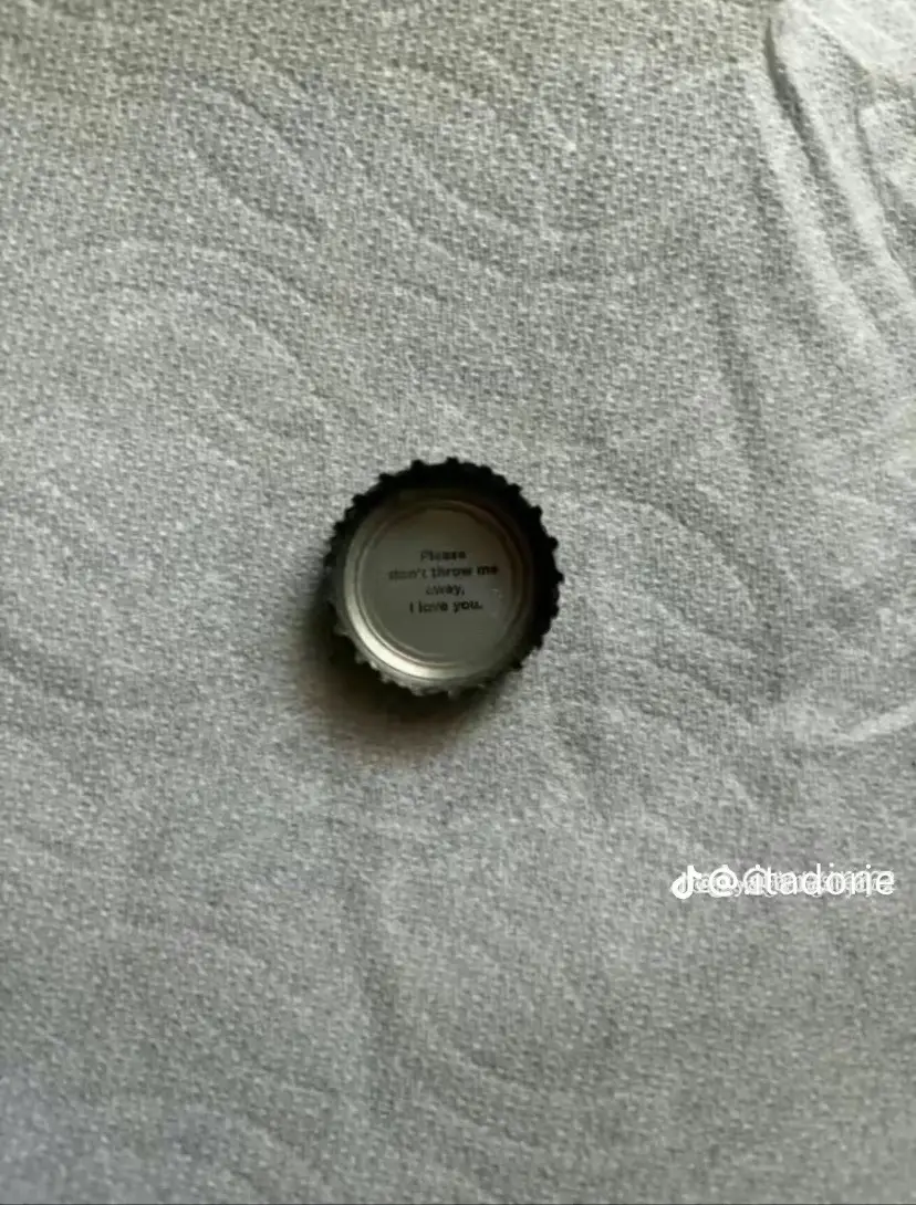 edit: THIS WAS POSTED 2 HOURS AGO WTH #angst #breakup #kunigiri #bottlecap #fypシ゚viral 
