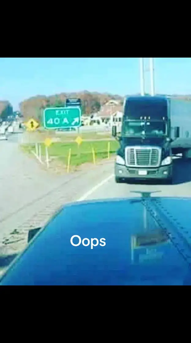 #followerstiktok #tiktok #truckerlife #wrongturn