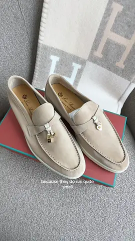 my first pair of #loropiana summer walks 😍 #loafers #loafersshoes #designershoes 