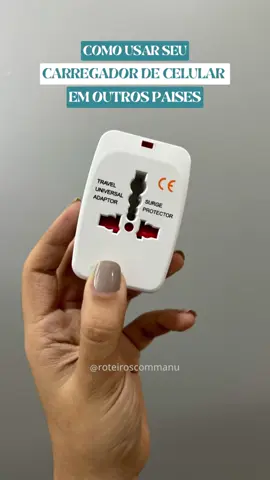 Vem aprender comigo como carregar seu celular em outros países e não passar perrengue nas suas viagens! 🥳 #adaptadoruniversal #carregueseucelularemoutrospaises #trip #roteiroscommanu #viagens #roteirosdeviagens #fy #viral #foryou #fyp #carregador #europa #eua #adaptadores 