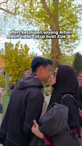 Kalo bener jahat banget sih😭 #arhanpratama #pratamaarhan #azizahsalshaa #azizahsalsha #rachelvennya #beritatiktok #LyodraGinting #Lyodra #LyodraEgo #SangDewi #SangDewiLyodra #PesanTerakhir #MyLyodra #PesanTerakhirLyodra #LyodraEgo  #TakDianggap #LyodraTakDianggap #fyp #viral  #xyzbca #takselalumemiliki #terlalucintalyodra 