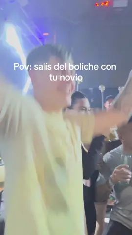 Adivinen cuantas copas se tomó el señor 😂 #paratii #fypシ゚ #fyp #novios #paratiiiiiiiiiiiiiiiiiiiiiiiiiiiiiii 