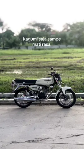 hanya sebatas mengagumi, kalo untuk memiliki aku cukup tau diri #fyp #4u #xyzbca #gl100 #glshafana #berandatiktok #berandafyp #foryoupage #fypage #gl100indonesia #sadstory #galaustory #sadvibes 