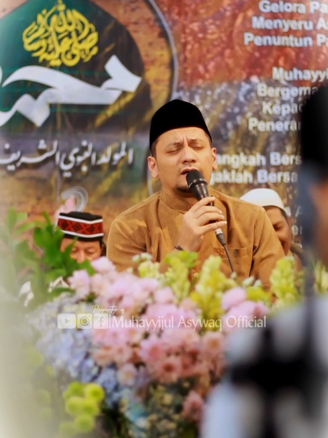 Robbikholaq - Habib Husein Bafaqih Muhayyijul Asywaq #muhayyijulasywaqofficial #muhayyijulasywaq #habibhusein #habibhuseinbafaqih