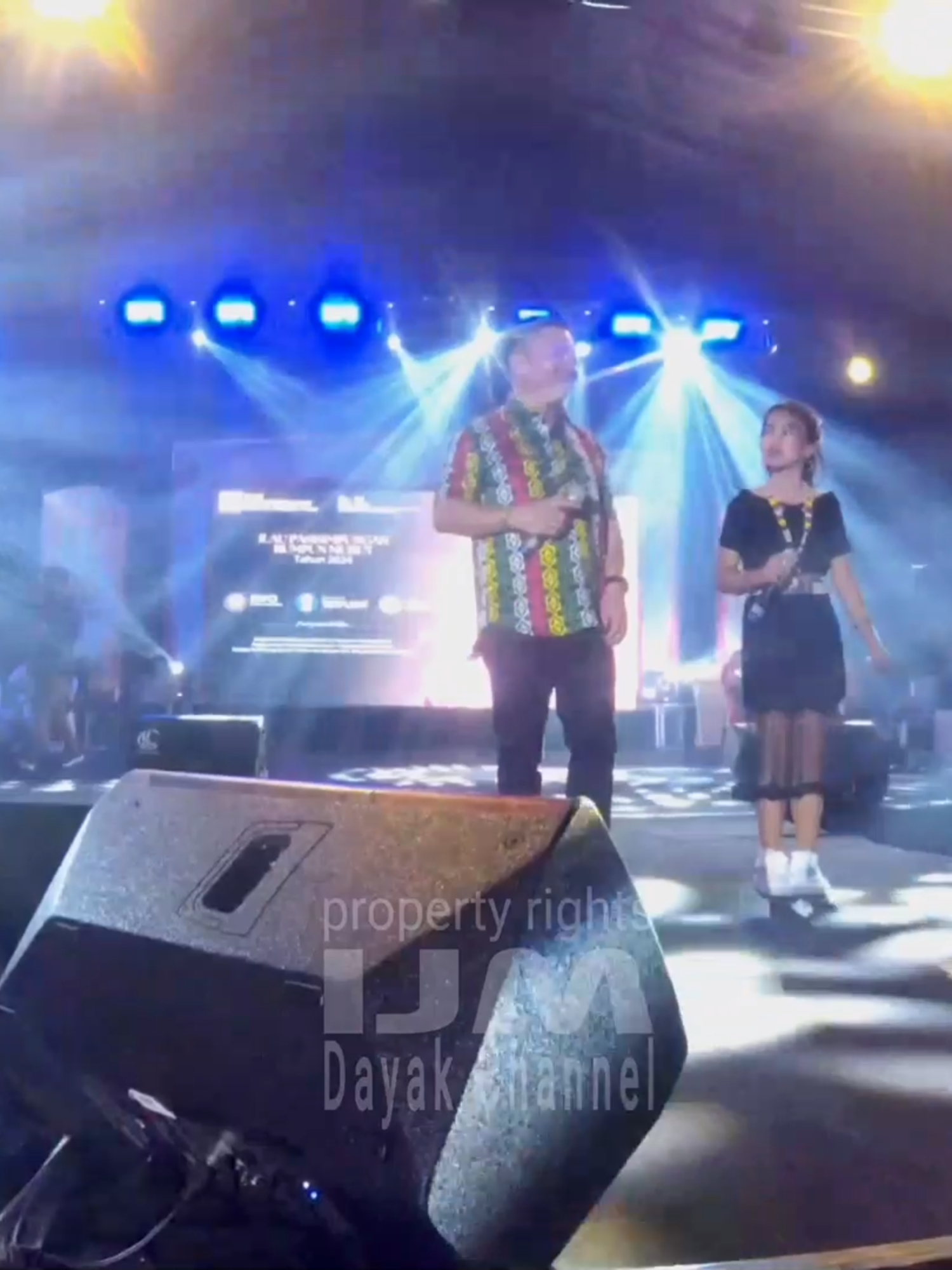 Datu Francis Landong Duet Fariza (lagu Longoi Minsingkavaro, pili pili nud langsat) Acara penutupan Ilau Pasisimpumgan Rumpun Murut Borneo 2024