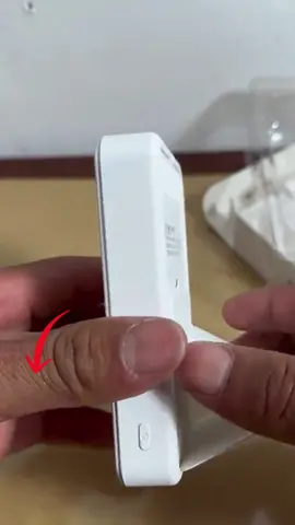 #magneticpowerbank #portablecharger #backtoschooltiktokshop #chargers #iphonecharger #phonecharger