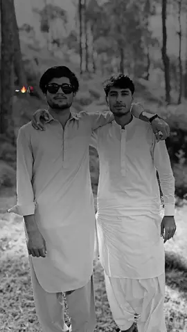 #CapCut phir koyi Aya Dily zar#CapCut #foryou🤞🦅 #likevideo❤️❤️ #virl_video #followers @ejucated🤟lofaran🤘🤘👿 @𝚒𝚝𝚡.𝚙𝚊𝚝𝚑𝚊𝚗_33 @M  SOHAIB 