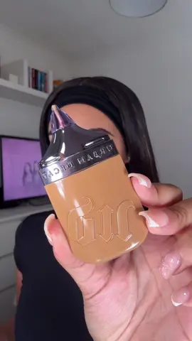 AD @urban decay face bond = my new favourite foundation 💜  #facebond#urbandecay