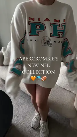 you best believe i’m rocking this during my fantasy football draft in two weeks 🤓 @abercrombie @NFL @Miami Dolphins  • • • #abercrombie #abercrombiehaul #abercrombienflcollection #shopping #shoppinghaul #nfl #football #miamidolphins #dolphins #footballseason #footballtiktok #footballgirl #fantasyfootball #womeninsports 