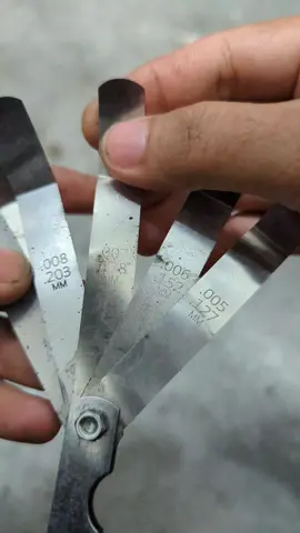 feeler gauge yg set² tepet tu leh la ni pakai.. #feelergauge  #feeler gauge 26 blade  #hondaex5highpower  #hondaex5malaysia🇲🇾    #hondaex5 