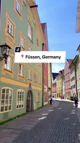 Exploring the fairytale charm of 📍Füssen 🇩🇪✨🥰 One of the most beautiful cities in Germany 😍 #wiktrip #füssen #germany #summeringermany #fyp #fürdich #deutschland #traveltiktok #fairytale #PlacesToVisit #travelgermany #travelinspo #fairytalecity #foryou 
